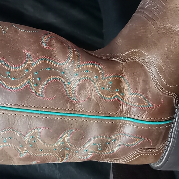 JUSTIN GYPSY BOOTS - Picture 10 of 14